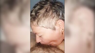 Amateur Blowjob Video: Sucking Skills on Display