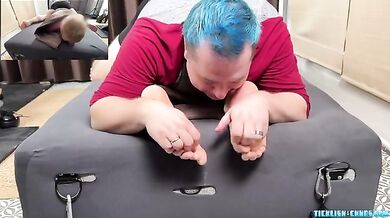 Bear Daddy Matt Wraps Sub Ryder And Tickles His Bare Feet