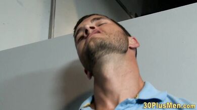 Dude Blows Glory Hole Rod