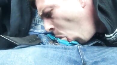 Like a Champ: Amateur Blowjob