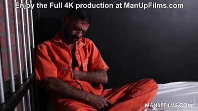 Inked Gay Gets Satisfying Handjob