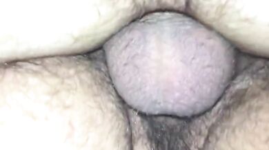 Bareback Amateur Takes on a Big Cock