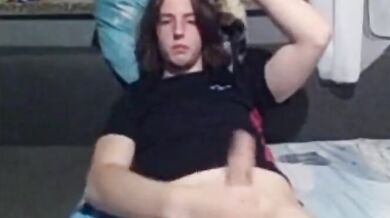 Hunk Surfer's Solo Webcam Show